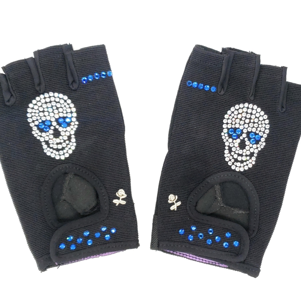 NWT SKULL 💀 SWAROVSKI EXERCISE WORKOUT GLOVES